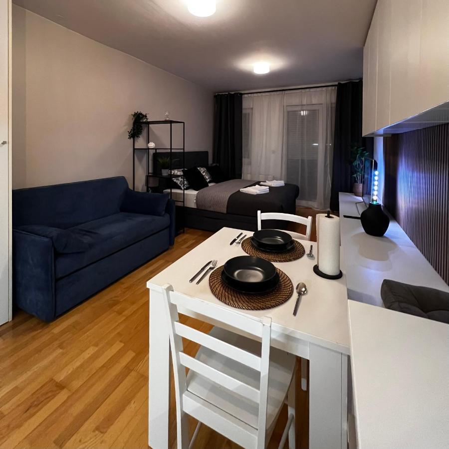 Maestral Living Studio Apartment Ζάγκρεμπ Εξωτερικό φωτογραφία