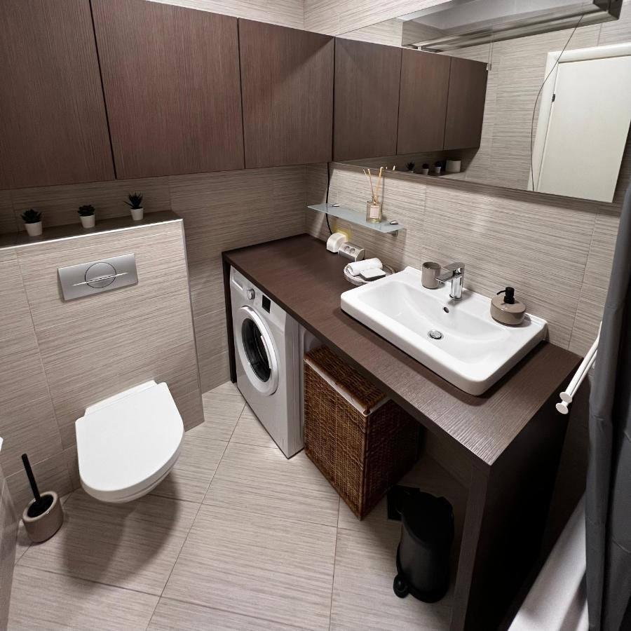 Maestral Living Studio Apartment Ζάγκρεμπ Εξωτερικό φωτογραφία